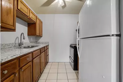 2424 NW 39th Way, Unit #202, Lauderdale Lakes, FL 33311 - Photo 7