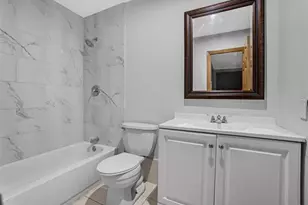 2424 NW 39th Wy, Lauderdale Lakes, FL 33311 - Photo 15