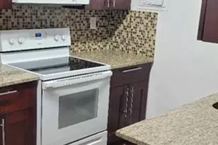 1399 NE 28th St, Pompano Beach, FL 33064 - Photo 9