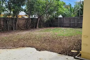 1399 NE 28th St, Pompano Beach, FL 33064 - Photo 5