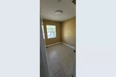 1399 NE 28th St, Pompano Beach, FL 33064 - Photo 17