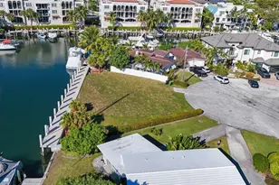 1429 SE 12th Ct, Fort Lauderdale, FL 33316 - Photo 9