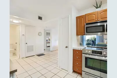 4770 NW 21st St, Unit #305, Lauderhill, FL 33313 - Photo 11