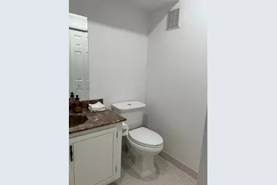 16325  Golf Club Rd, Unit #109, Weston, FL 33326 - Photo 17