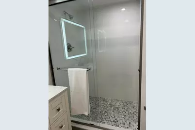 16325  Golf Club Rd, Unit #109, Weston, FL 33326 - Photo 9