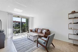 5300 NE 24th Terrace, Fort Lauderdale, FL 33308 - Photo 11