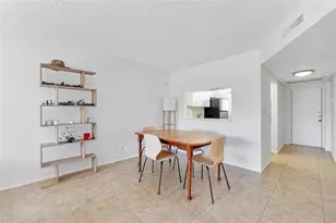 5300 NE 24th Terrace, Fort Lauderdale, FL 33308 - Photo 9