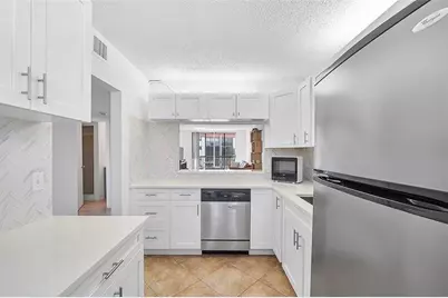 5300 NE 24th Terrace, Unit #425C, Fort Lauderdale, FL 33308 - Photo 5