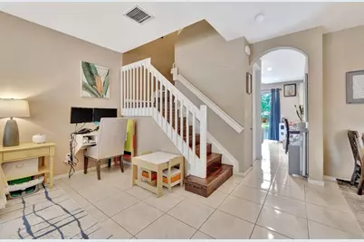 2851 W Prospect Rd, Unit #1209, Tamarac, FL 33309 - Photo 5