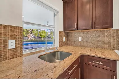 290 NW 65th Ave, Margate, FL 33063 - Photo 23