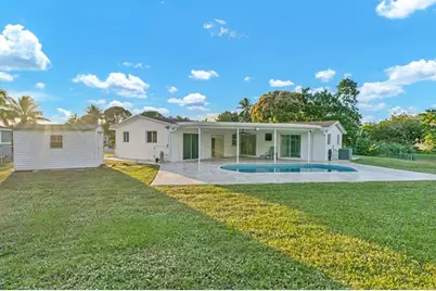 290 NW 65th Ave, Margate, FL 33063 - Photo 57