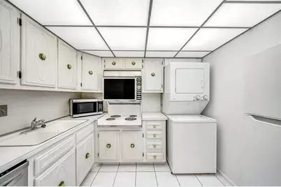 150  Cypress Club Dr, Unit #528, Pompano Beach, FL 33060 - Photo 5