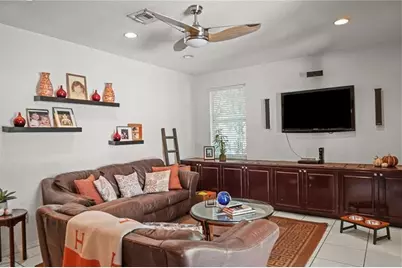 8209 SW 173rd Ter, Palmetto Bay, FL 33157 - Photo 11