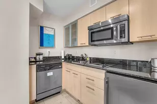 2670 E Sunrise Blvd, Fort Lauderdale, FL 33304 - Photo 11