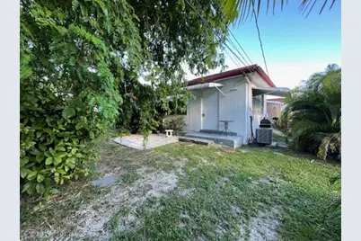 2523  Scott St, Unit #B, Hollywood, FL 33020 - Photo 9