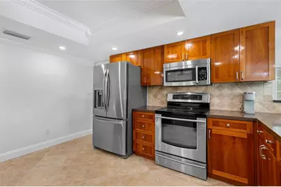 5206  Cleveland St, Hollywood, FL 33021 - Photo 15