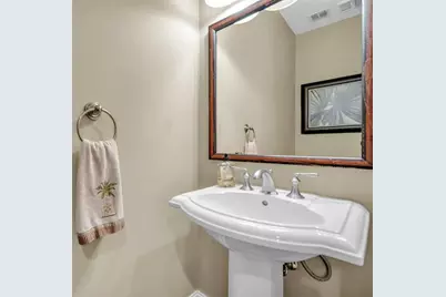 806 NE 16th Ave, Fort Lauderdale, FL 33304 - Photo 33