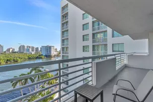 2670 E Sunrise Blvd, Fort Lauderdale, FL 33304 - Photo 3