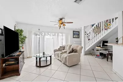 8940 NW 38th Dr, Unit #8940, Coral Springs, FL 33065 - Photo 9