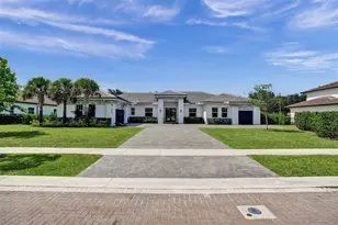 10975 N Sierra Rnch Dr, Davie, FL 33324 - Photo 9