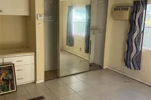 1670 SW 84th Ave, Davie, FL 33324 - Photo 3