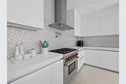 21  Isle Of Venice Dr, Unit #301, Fort Lauderdale, FL 33301 - Photo 13