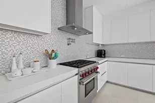 21 Isle of Venice Dr, Fort Lauderdale, FL 33301 - Photo 13