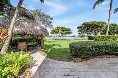 11047  Garden Ridge Ct, Davie, FL 33328 - Photo 45