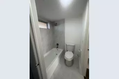 5860 NW 64th Ave, Unit #307, Fort Lauderdale, FL 33319 - Photo 11