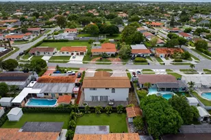 2705 SW 108th Ct, Miami, FL 33165 - Photo 53