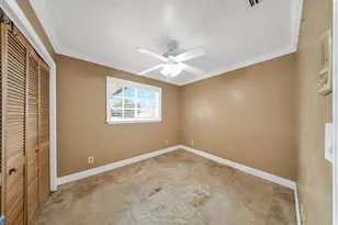 2705 SW 108th Ct, Miami, FL 33165 - Photo 7