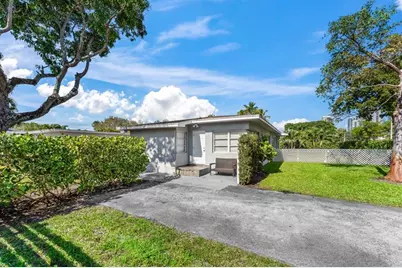 1003 SW 4th Ave, Unit #2, Fort Lauderdale, FL 33315 - Photo 1