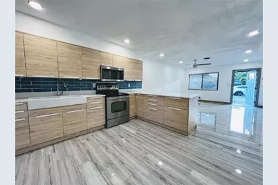 2626 NE 10th Ter, Unit #1, Wilton Manors, FL 33334 - Photo 3