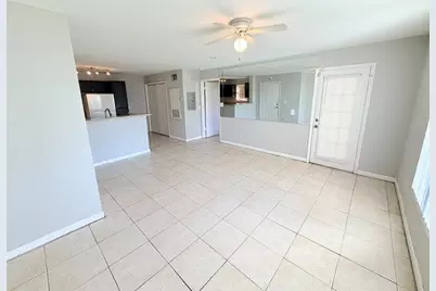 4005 NW 87th Ave, Unit #4005, Sunrise, FL 33351 - Photo 5