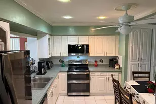 7928 N Juniper St, Miramar, FL 33023 - Photo 13