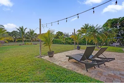 11324 NW 72nd Pl, Parkland, FL 33076 - Photo 3