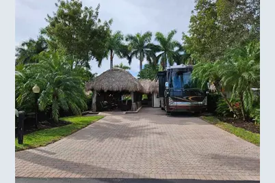 465 S Carol Pkwy, Unit #465, Margate, FL 33068 - Photo 1