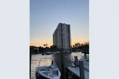 3200 N Port Royale Dr, Unit #502, Fort Lauderdale, FL 33308 - Photo 21