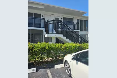 1045 SE 15th St, Unit #13C, Fort Lauderdale, FL 33316 - Photo 1