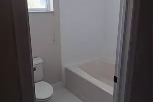 20869 NW 2nd St, Pembroke Pines, FL 33029 - Photo 7