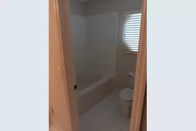 20869 NW 2nd Street, Pembroke Pines, FL 33029 - Photo 5