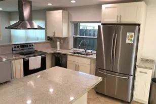 60 Forest Cir, Hollywood, FL 33026 - Photo 3