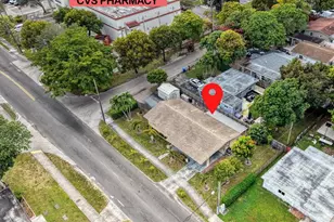 1249 SW 35th Ave, Fort Lauderdale, FL 33312 - Photo 45