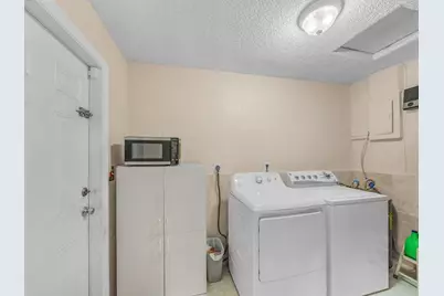 1249 SW 35th Ave, Fort Lauderdale, FL 33312 - Photo 39