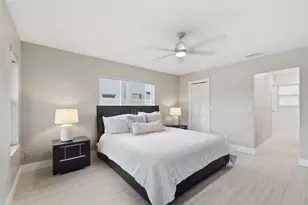 8340 SW 27th Pl, Davie, FL 33328 - Photo 9