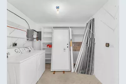 3310 NW 43rd Ave, Lauderdale Lakes, FL 33319 - Photo 21