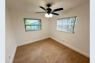 2441 NW 13th St, Pompano Beach, FL 33069 - Photo 17