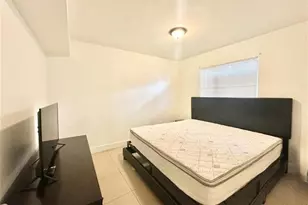 1548 SW 5th Pl, Fort Lauderdale, FL 33312 - Photo 5