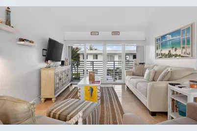 1043  Hillsboro Mile, Unit #19C, Hillsboro Beach, FL 33062 - Photo 9