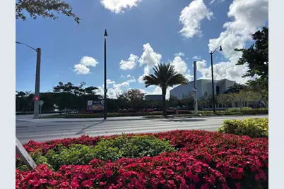 100 SE 6th Avenue, Unit #303, Pompano Beach, FL 33060 - Photo 15